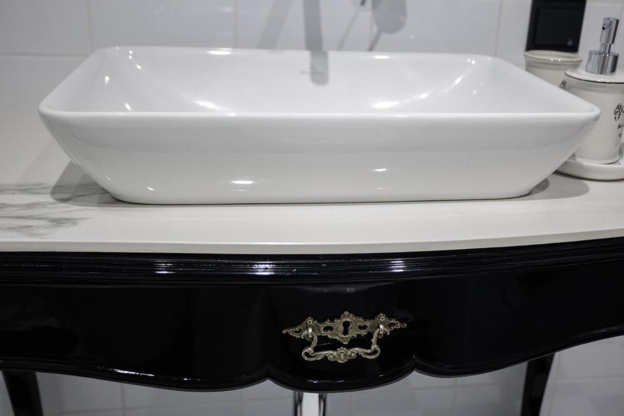 Art Apartamenty II Basen & Spa W Centrum Z Balkonem, Faktura Vat ルブリン エクステリア 写真