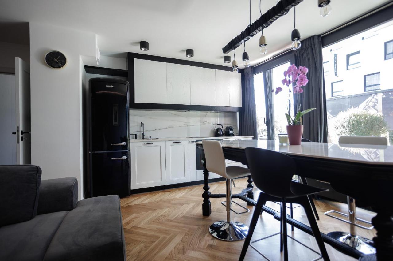 Art Apartamenty II Basen & Spa W Centrum Z Balkonem, Faktura Vat ルブリン エクステリア 写真