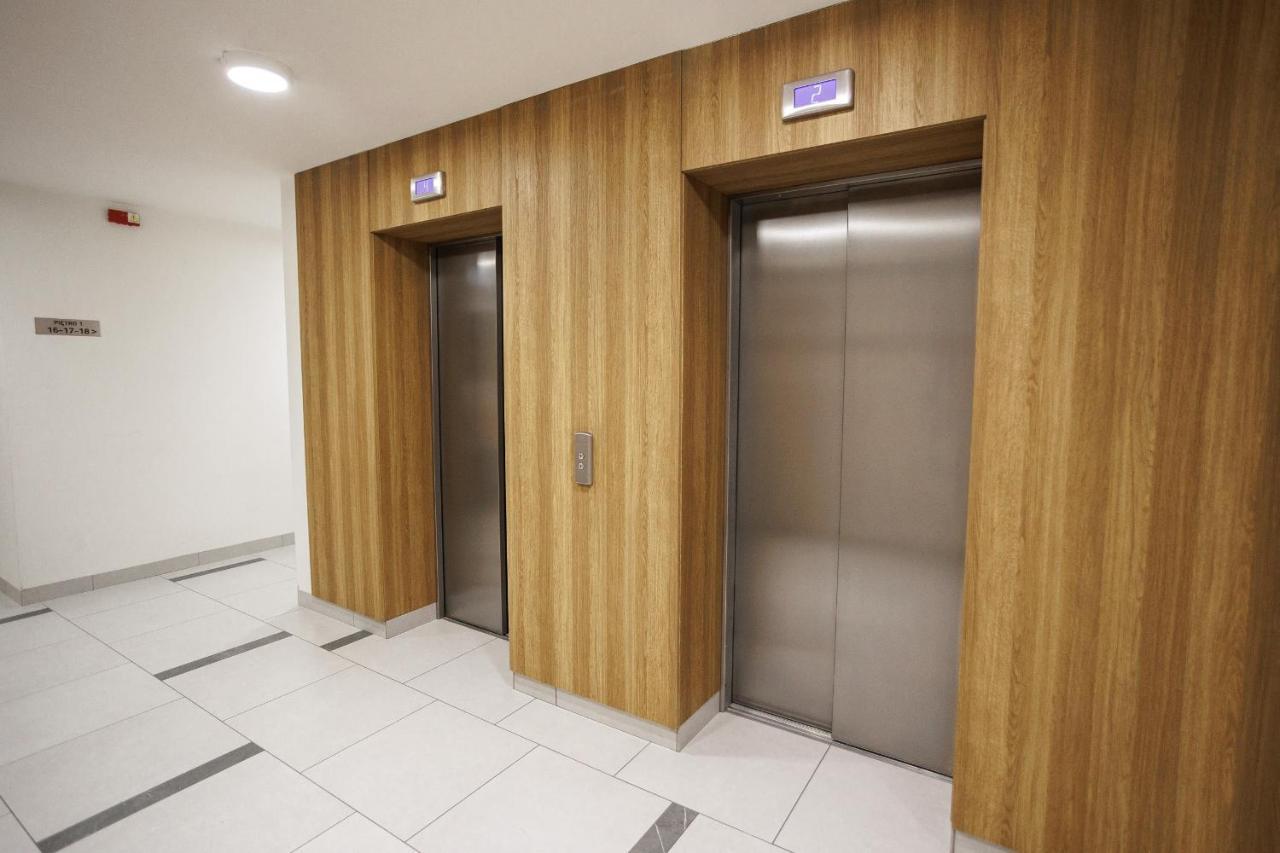 Art Apartamenty II Basen & Spa W Centrum Z Balkonem, Faktura Vat ルブリン エクステリア 写真